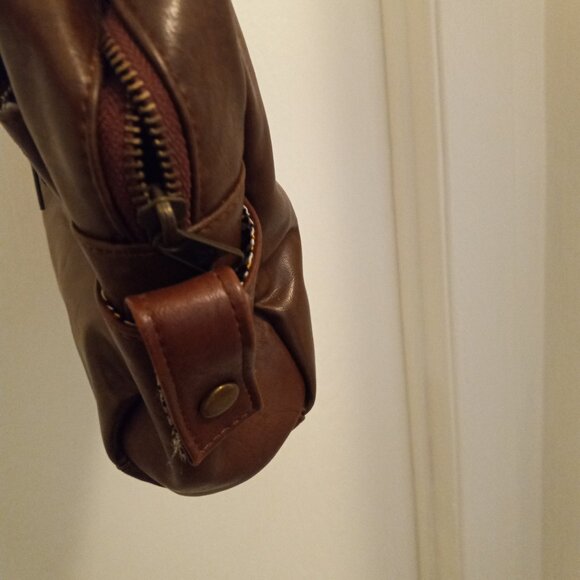 Volcom Brown Leather Shoulder Bag Vintage Look - Picture 8 of 12